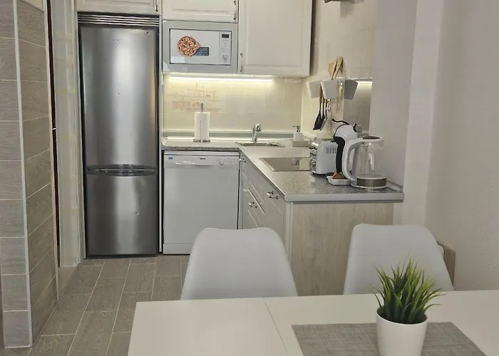 аппартаметы Seguro De Sol Playa De La Arena Apartament Puerto de Santiago (Tenerife)